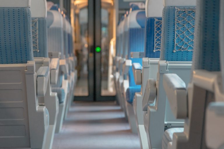 Ouverture à la concurrence du transport ferroviaire de voyageurs : les Sénateurs devancent le Gouvernement