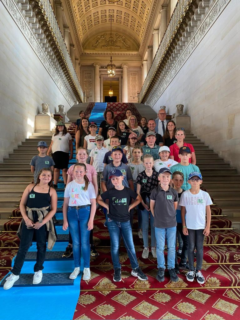#Senat #Jeunescitoyens Cet après-midi, j’ai accueilli au Sénat les élèves de CM… #Senat #Jeunescitoyens Cet après-midi, j’ai accueilli au Sénat les élèves de CM…