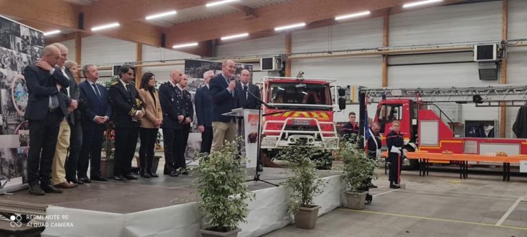 Les sapeurs pompiers du Centre de Secours et d’Incendie d’Etaples sur Mer célébr… Les sapeurs pompiers du Centre de Secours et d’Incendie d’Etaples sur Mer célébr…