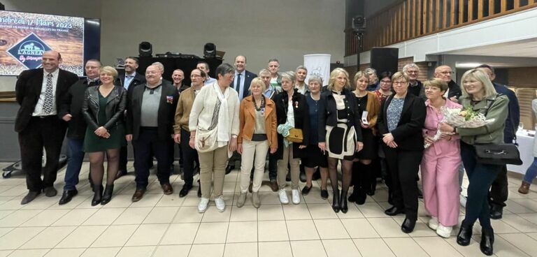 L’entreprise Macquet met à l’honneur ses salariés Au cours d’une cérémonie con… L’entreprise Macquet met à l’honneur ses salariés Au cours d’une cérémonie con…