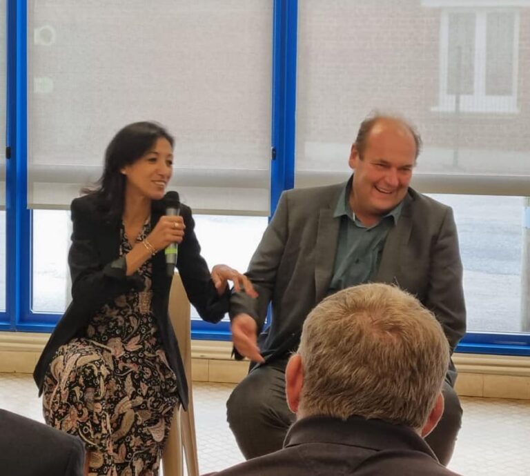 Clap de fin pour la campagne des élections sénatoriales, rdv aux urnes avec le… Clap de fin pour la campagne des élections sénatoriales, rdv aux urnes avec le…