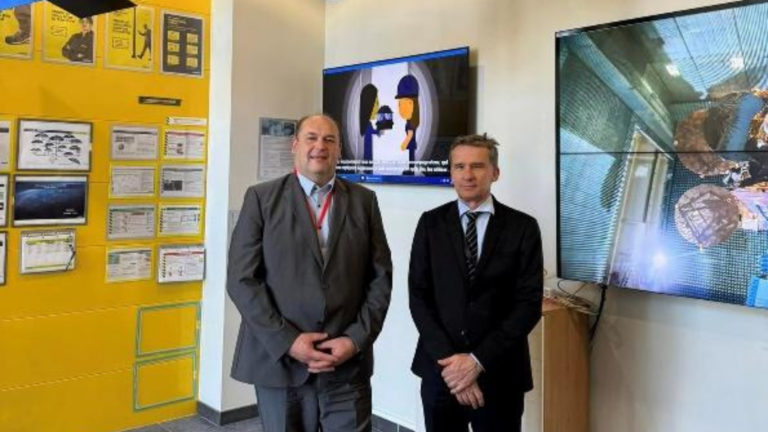 Visite du Centre National d’Etudes Spatiales CNES, et d’ Airbus Space
